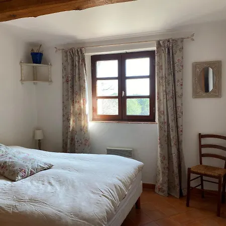Apartment Ferme Du Moulin Roux: Luxe 3-star With Ac