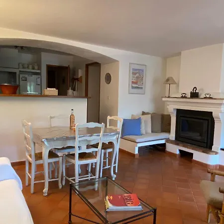 Apartment Ferme Du Moulin Roux: Luxe 3-star With Ac